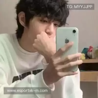 蓬宝蝶
